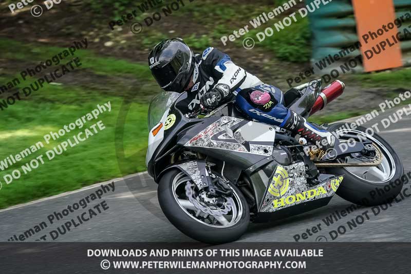 cadwell no limits trackday;cadwell park;cadwell park photographs;cadwell trackday photographs;enduro digital images;event digital images;eventdigitalimages;no limits trackdays;peter wileman photography;racing digital images;trackday digital images;trackday photos